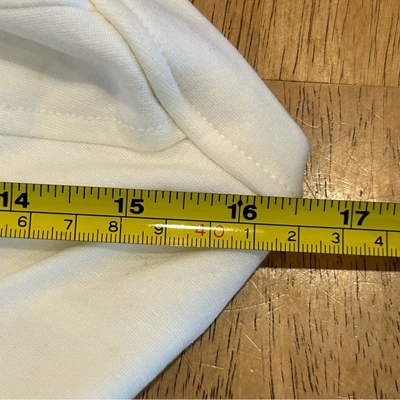 Guess White Crop Mesh Athletic Top S - Picture 11 of 13